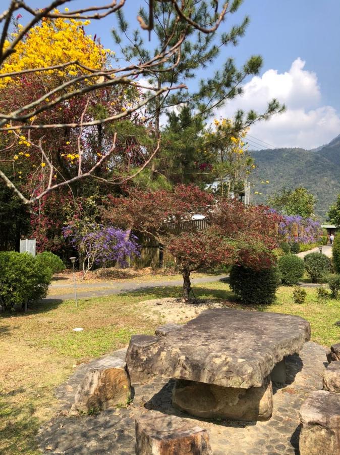 Flying Villa Nantou Экстерьер фото
